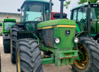 JOHN DEERE 3650