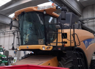 NEW HOLLAND CR 960